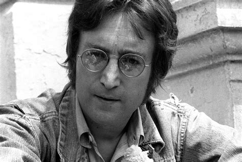 john lennon glasses photo.